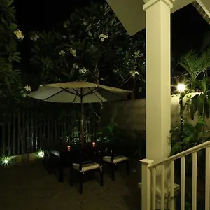 Frangipani Boutique Отель Дананг